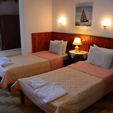 Apartment Houlis Skiathos Town