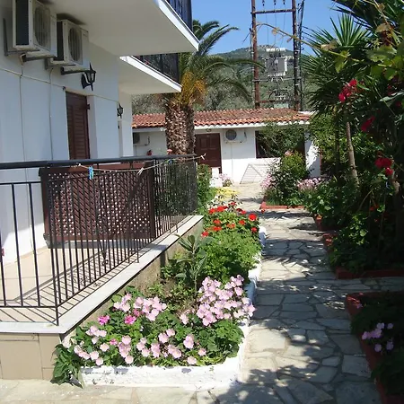 Apartment Houlis